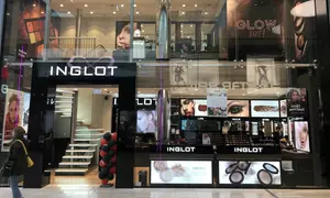 Volg een make-up workshop van 60 minuten bij Inglot Cosmetics en krijg tips voor een stralende look met tot 70% korting