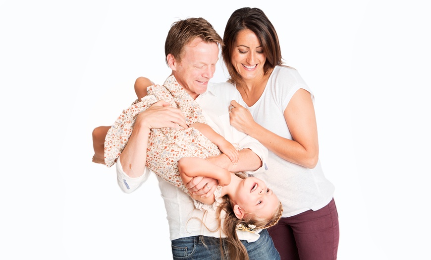 Image 2: Family Photoshoot with Framed Print