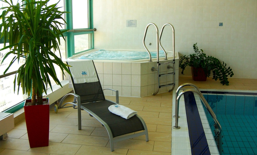 Image 10: Hotel 4* ze Spa w Pradze