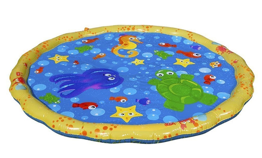 Image 1: Alfombra de juegos para niños con fuente de agua