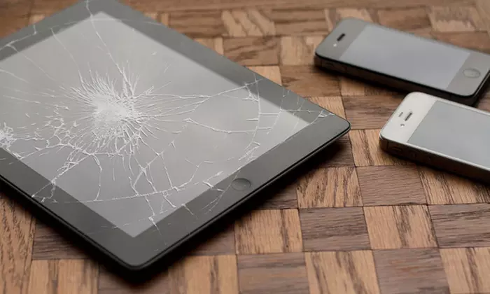 Réparation de vitre, face avant ou bouton home, ou pouse de film protecteur d’iPhone avec N.J Com - Primary Image