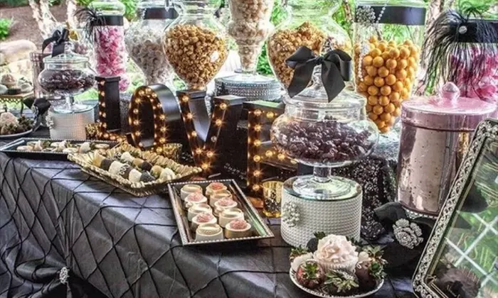 $599 Off $999 Worth of Wedding Package - Primary Image