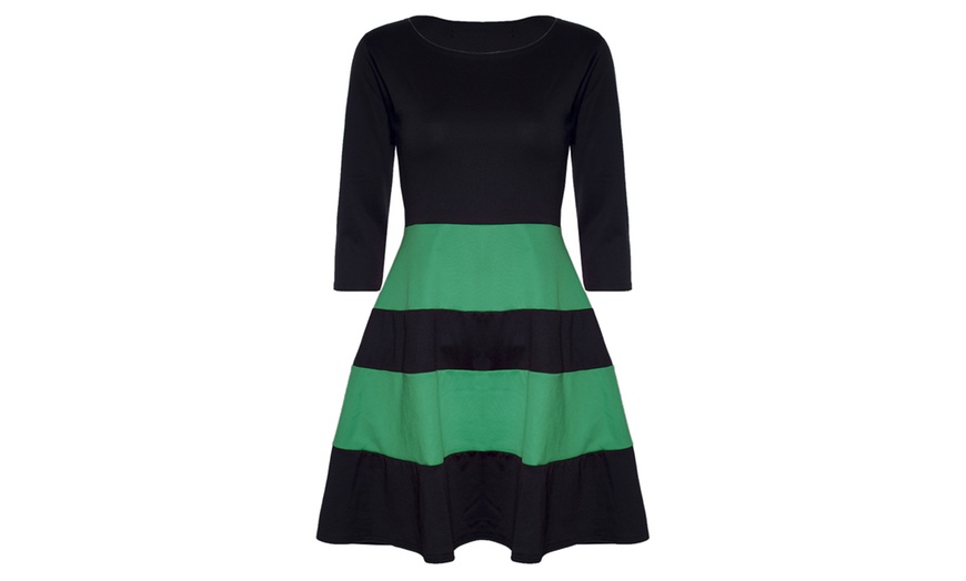 Image 4: Robe patineuse avec rayures effet "colorblock"