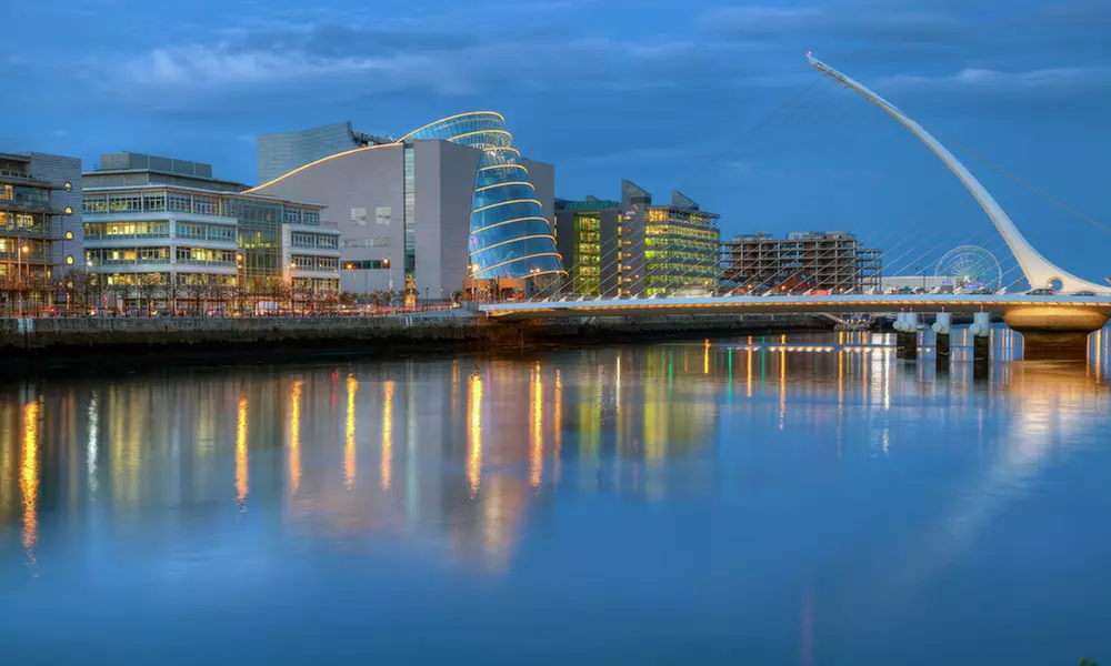 ✈ 8-Night UK & Ireland: London + Dublin Getaway w/ Air from TripToGo