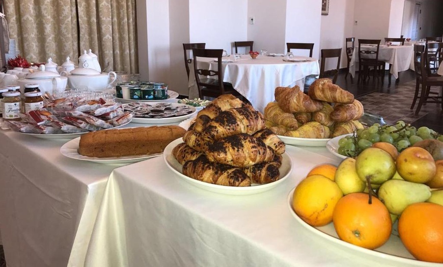 Image 11: Salerno: soggiorno con colazione, mezza pensione e Spa 