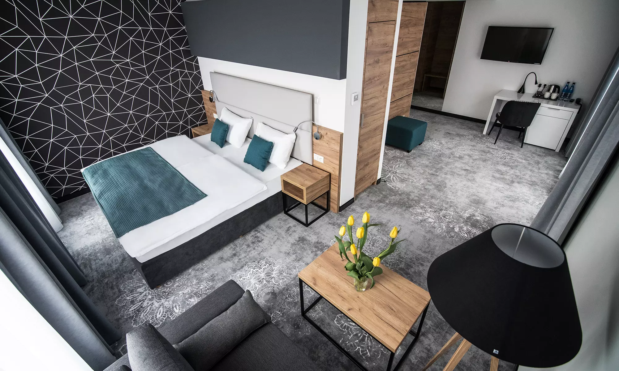 Beskidy - Limanowa: 2-8 dni dla 2 osób ze śniadaniami lub wyżywieniem i więcej w Limanova Hotel - Primary Image