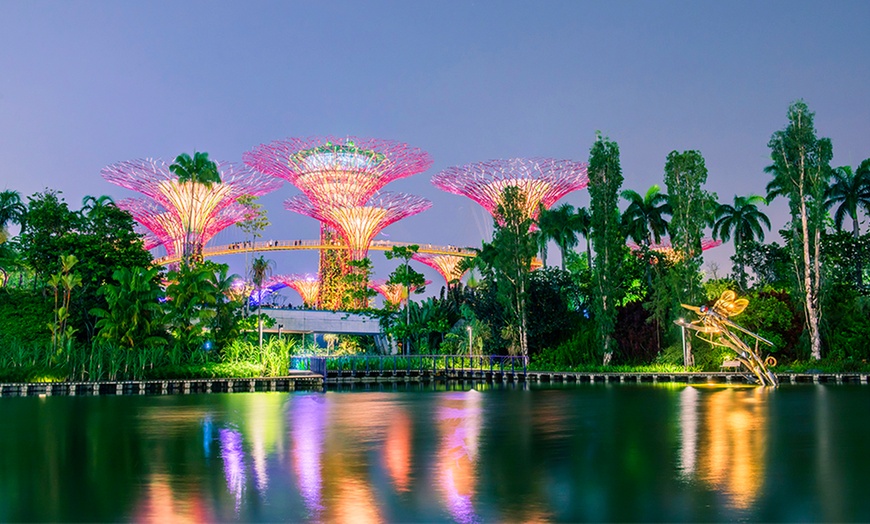 6- or 8-Day Singapore Vacation with Hotels and Air from LAX, SFO, JFK ...