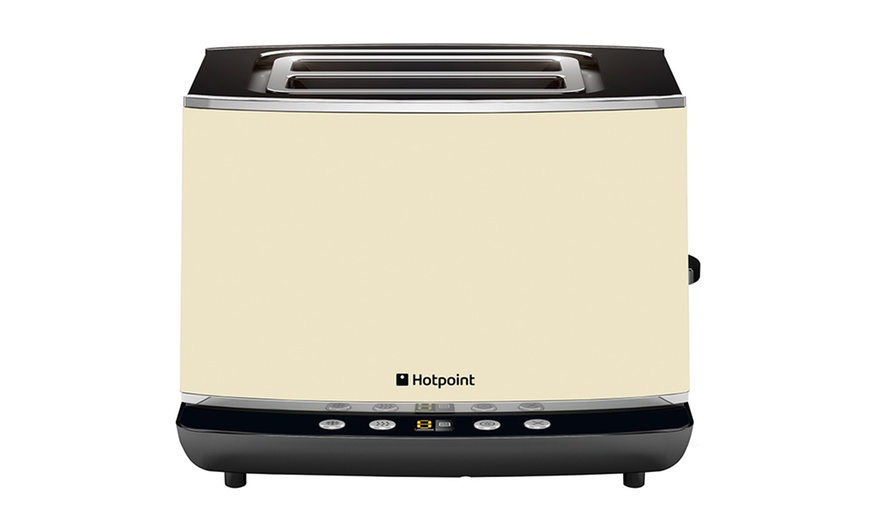 Image 8: Hotpoint Four-Slice Toaster