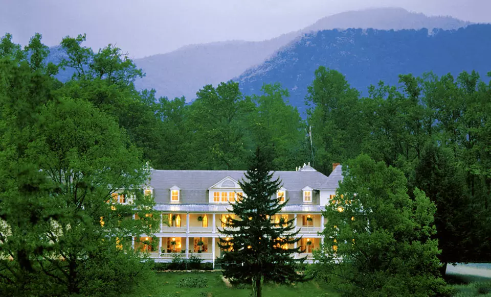 2-, 3-, or 4-Night Stay for Two at Balsam Mountain Inn in the Great Smoky Mountains, NC. Combine Up to 8 Nights. - Primary Image