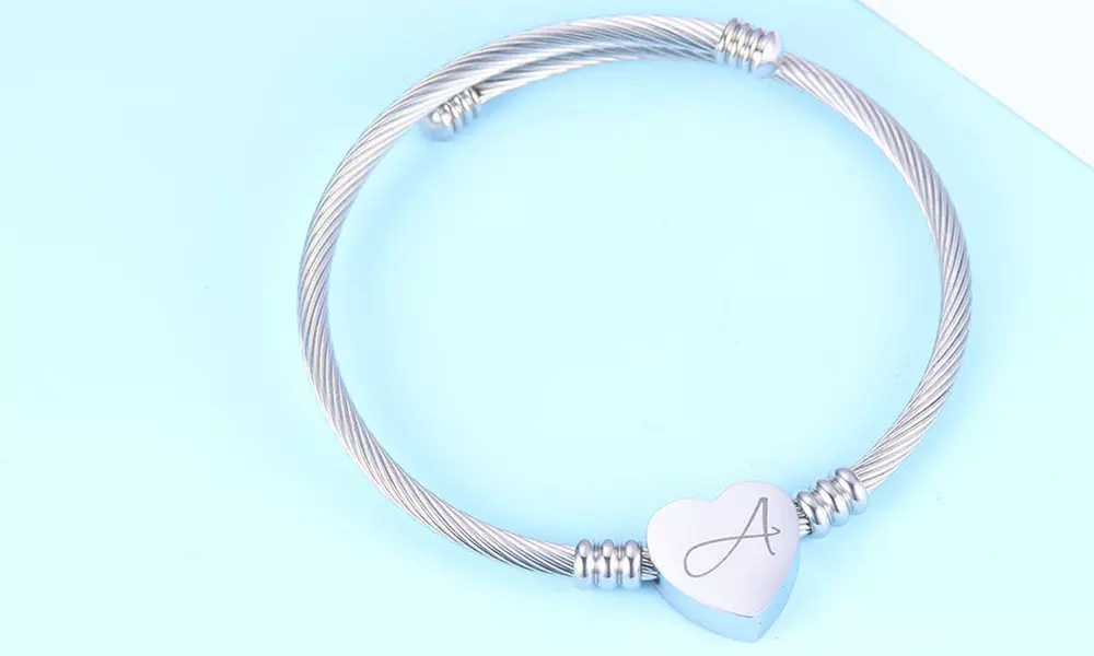 Pers. Herz-Armreif mit Buchstabe