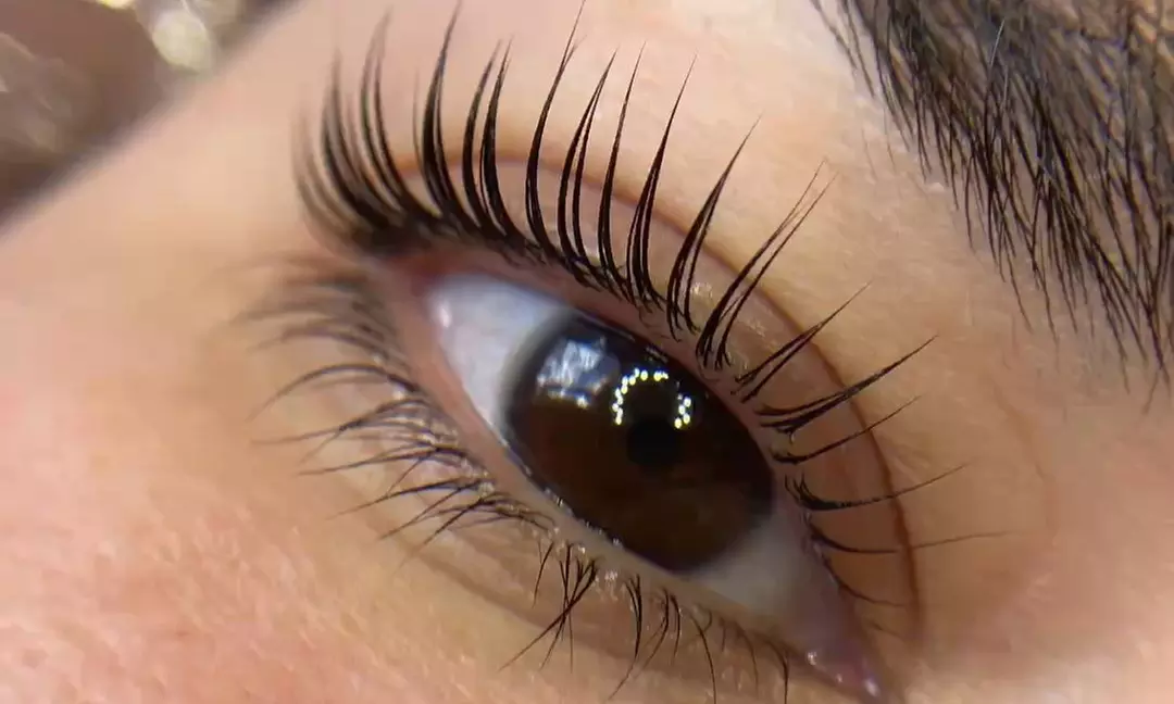 Hasta 54% de dto. en Pestañas postizas en Dior lash studio