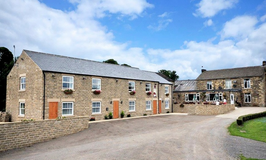 Image 1: Masham Hotel Stay