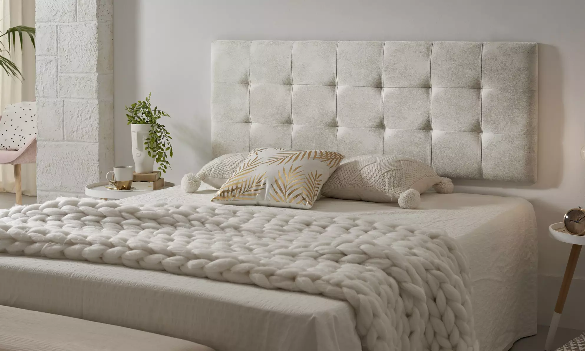 Cabecero estilo capitoné para colgar