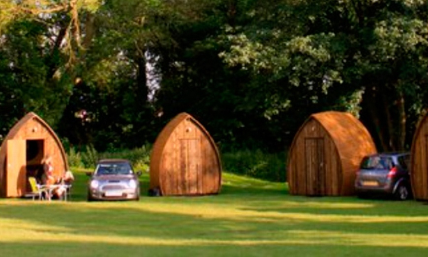 Image 3: Midlothian: Glamping For Two