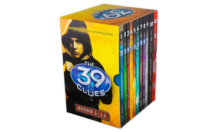 Image 1: The 39 Clues 11-Book Set