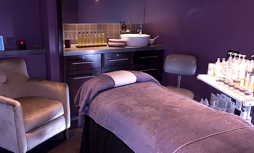 Image 6: Village Hotel Spa Day With Wine £9.95