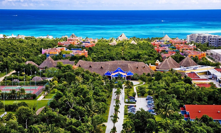 Catalonia Playa Maroma All-Inclusive in - MAROMA, MX | Groupon Getaways