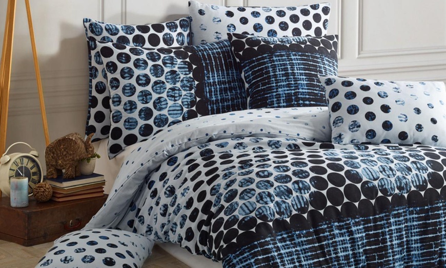 Image 13: Bedding Sets 