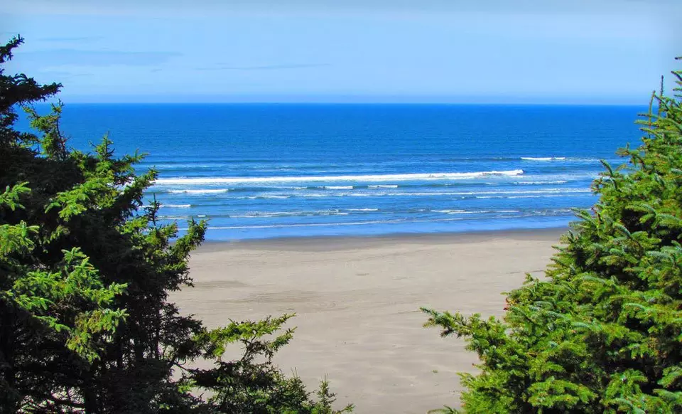 Two- or Three-Night Stay with Sparkling Wine and Chocolates at Ocean Crest Resort on Washington's Olympic Coast - Primary Image