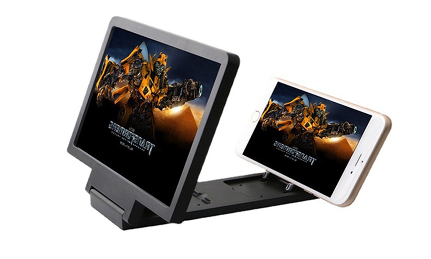 Image 2: One or Two Foldable Smartphone Screen Magnifiers
