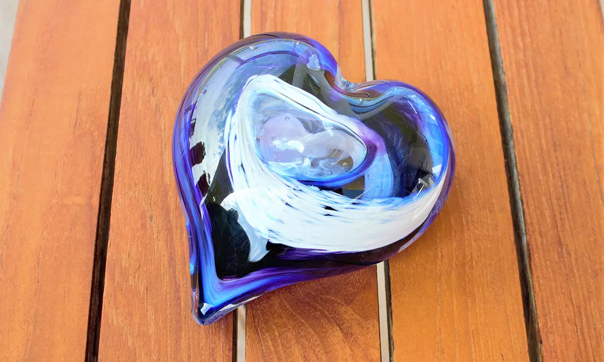 Join Hollywood Hot Glass for glass sculpting sessions, creating unique pieces with up to 54% off - Second Medium
