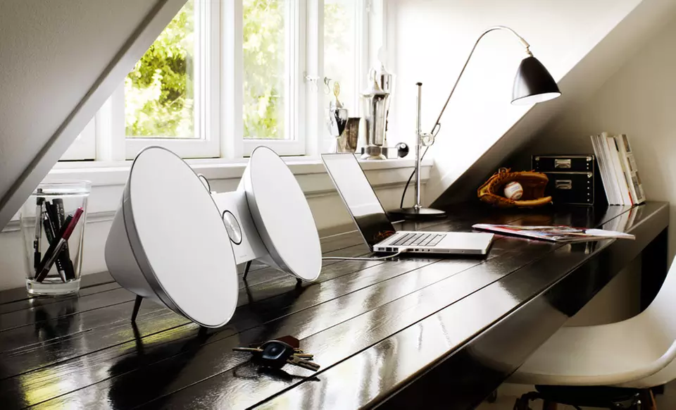 $499.99 for a Black or White BeoSound 8: B&O PLAY (Refurbished) ($699.99 List Price). Free Shipping and Returns. - Second Medium