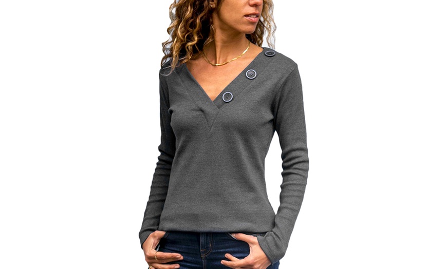 Image 5: Women's Knitted V-Neck Sweater