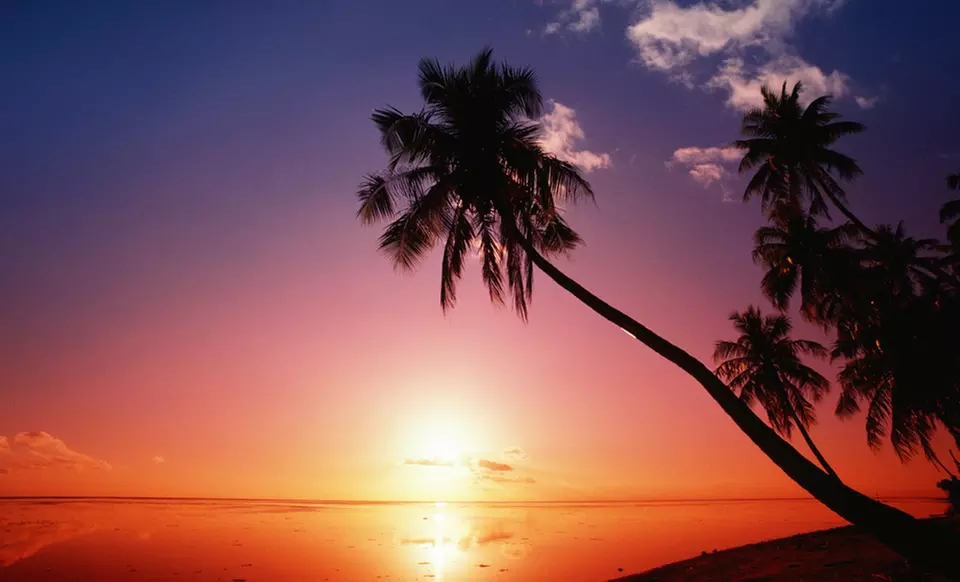 8-Day Tahiti Vacation with Airfare from Pacific Holidays. Price/Person Based on Double Occupancy. - Second Medium