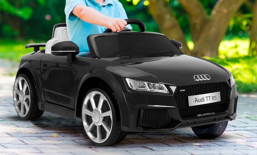 Image 1: Coche eléctrico para niños Audi TT RS