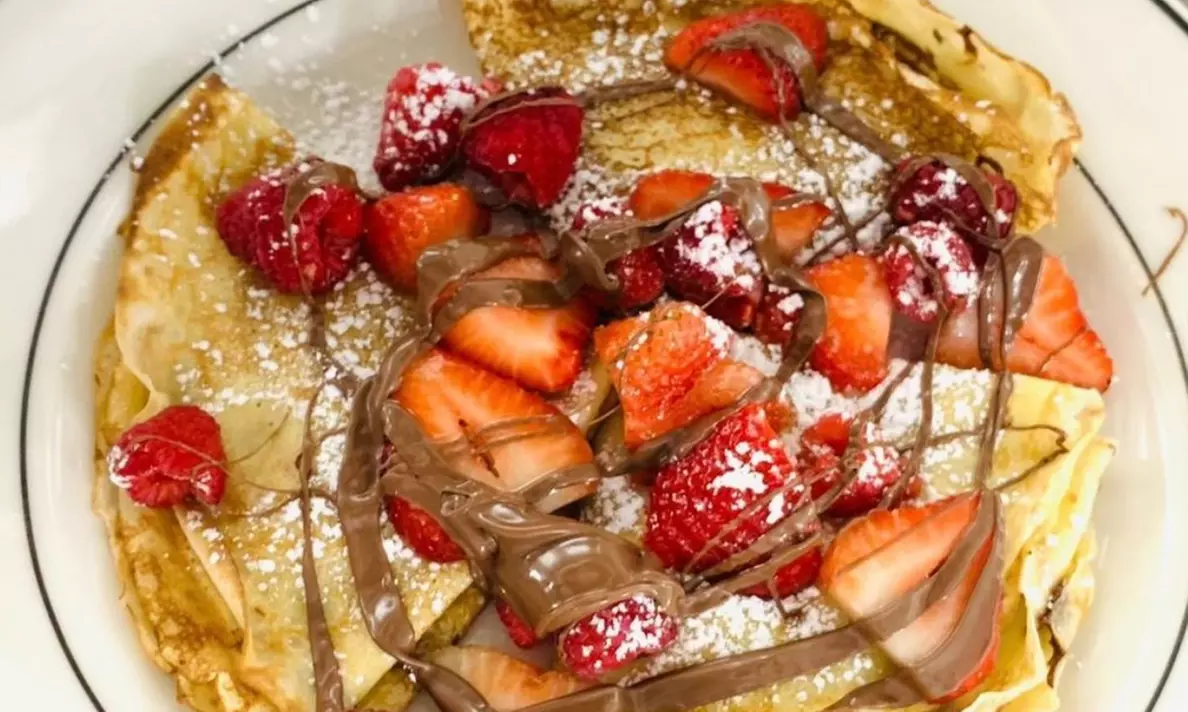 $100 or $200 to Spend on Food and Drinks at Upscale French Brasserie 