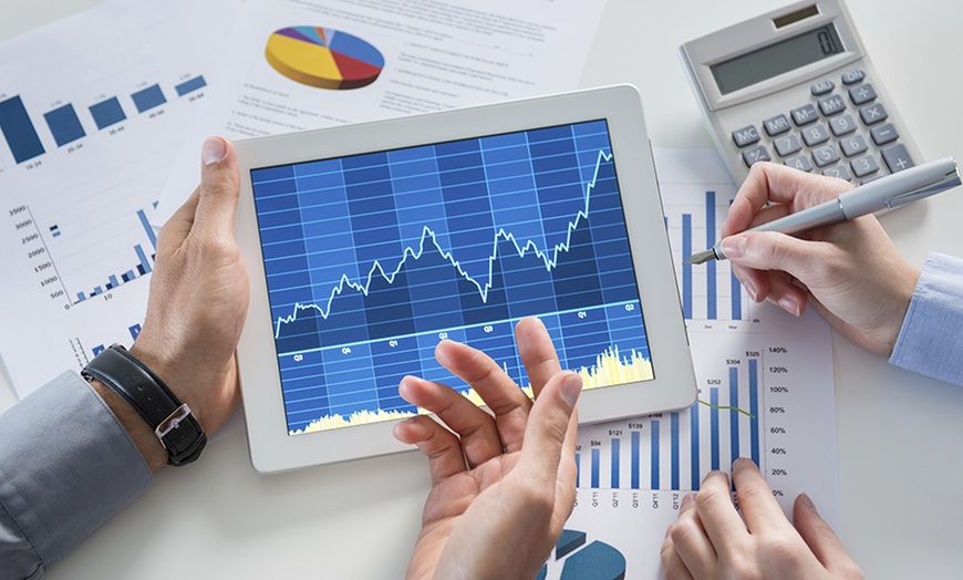 Financial Analyst Course Groupon   C870x524 