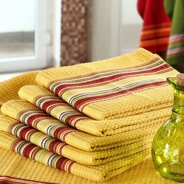 burgundy kitchen towels