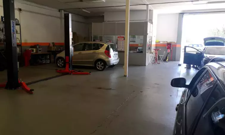 ¡Ponle chispa a tu coche! ¡Cámbiale kit de distribución y los filtros!