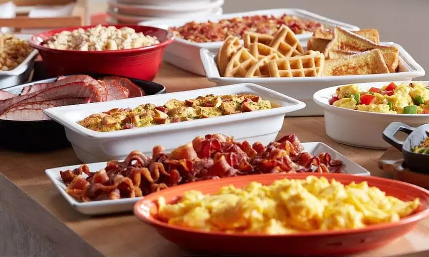 American Casual Food at Big Boy West Branch