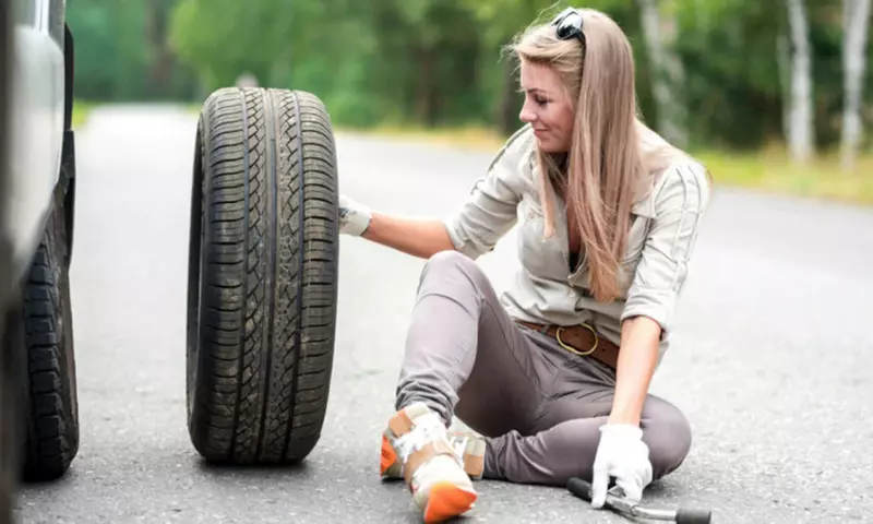 Ahórrate visitas al mecánico con un curso online de mantenimiento automotriz, con hasta 92% de descuento - Primary Image