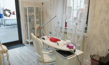 Una o 3 pulizie del viso con trattamento a scelta al centro Stile di Vita di Giulia Ferri (sconto fino a 66%)