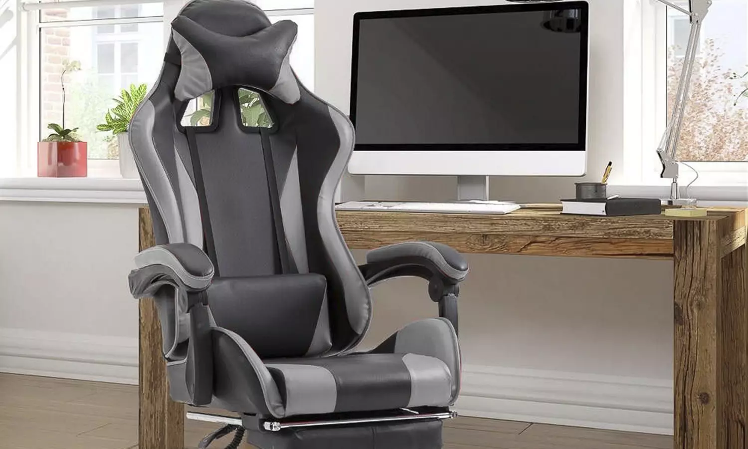 Sedia ufficio Gaming Azrace con poggiapiedi