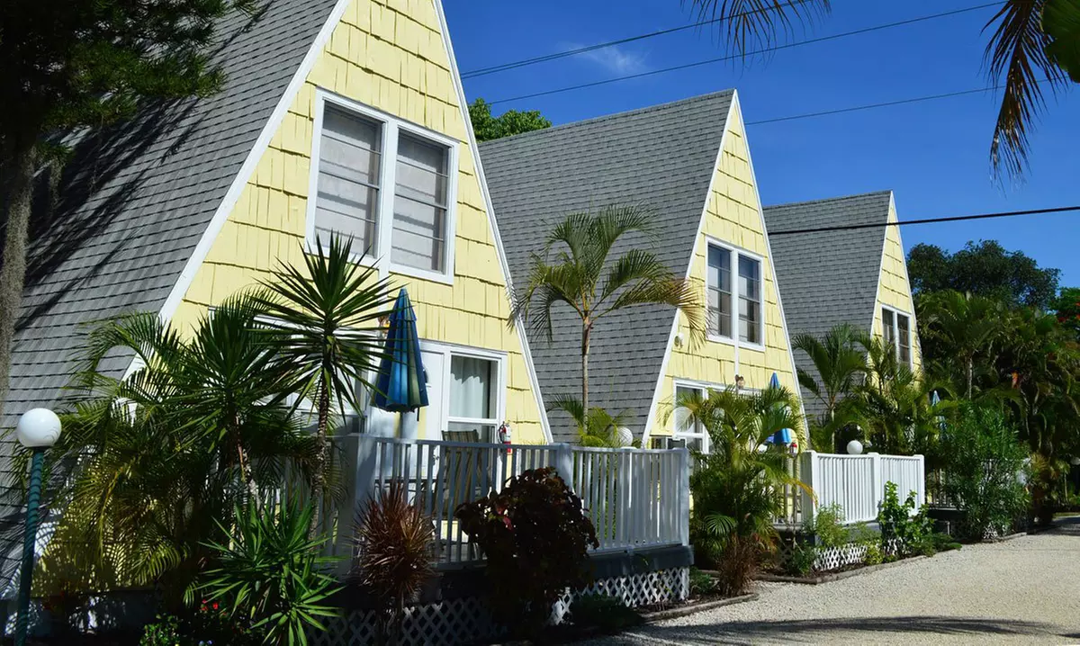 1-Night Stay for Two at Anchor Inn and Cottages in Sanibel Island, FL. Combine up to 25 Nights. - Primary Image