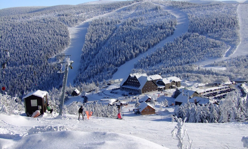 Image 7: Czechy: Całodzienny skipass dla każdego, 30 km od granicy