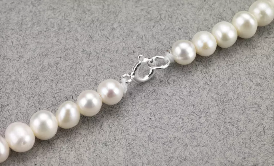 $14.99 for a Cultured Freshwater Pearl Necklace, Bracelet, and Earrings Set ($75 List Price). Free Returns. - Second Medium