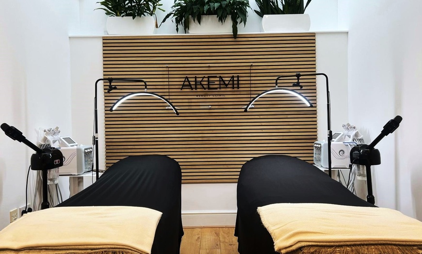 Image 2: Up to 60% Off on Pampering Package at Akemi Beauty Clinic