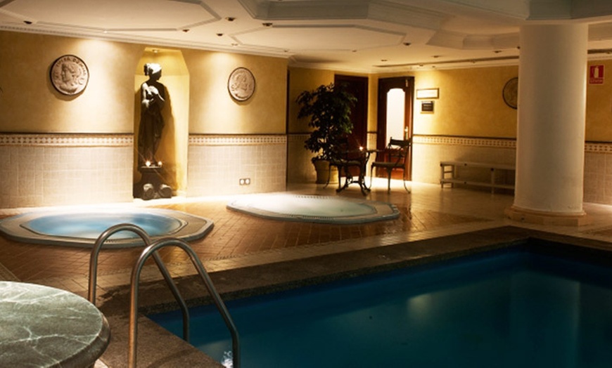 Image 1: Spa en Meliá Madrid Princesa