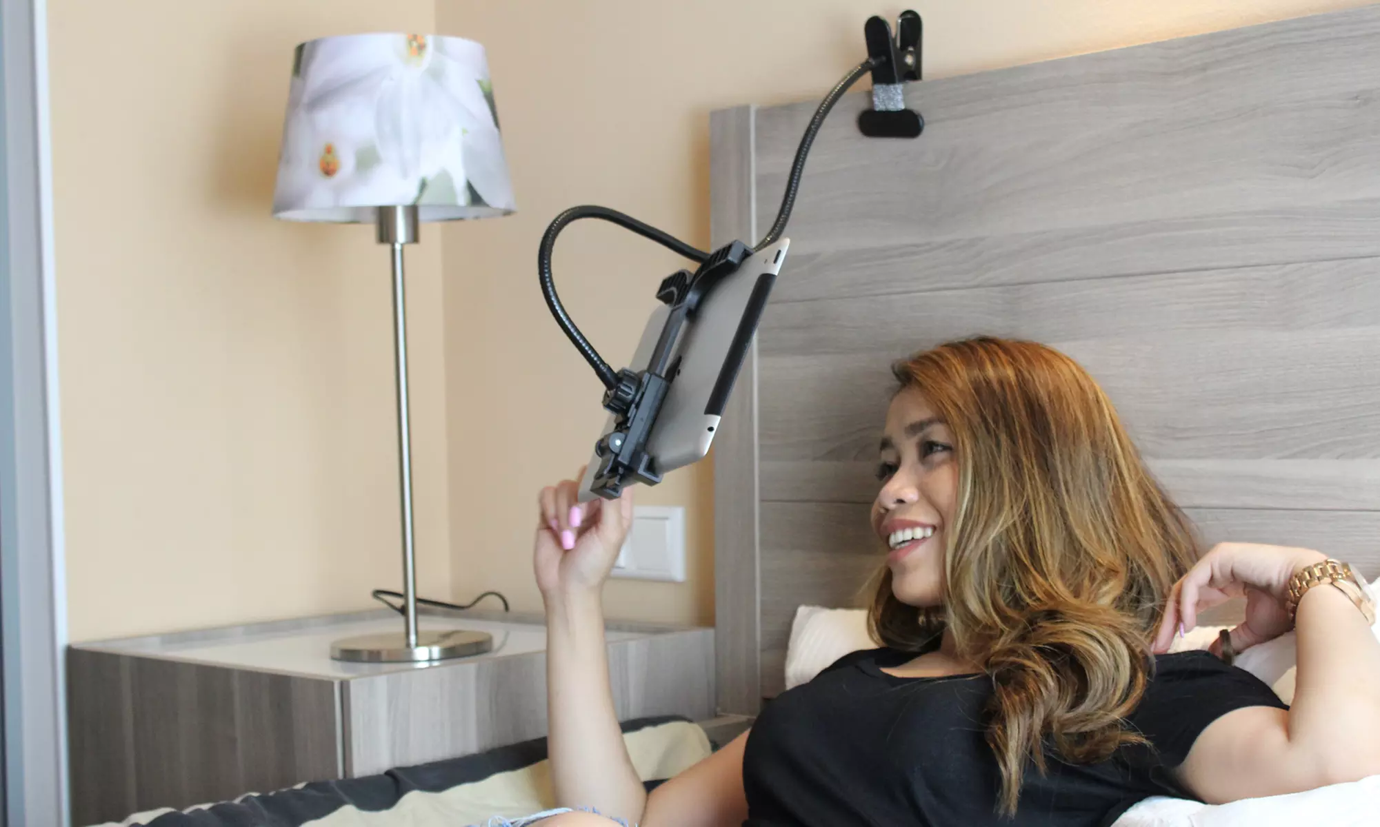 1 ou 2 supports pour tablette - Primary Image