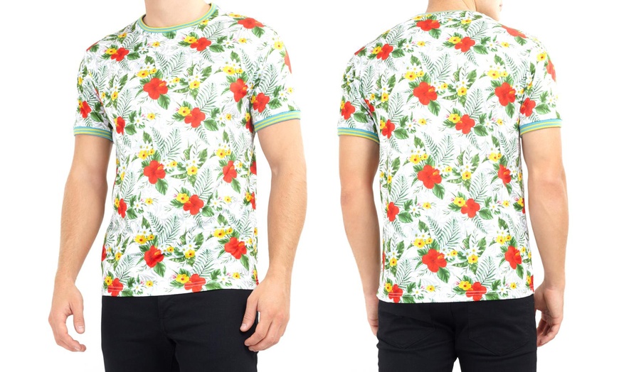 Image 5: Hawaiian Print T-Shirt