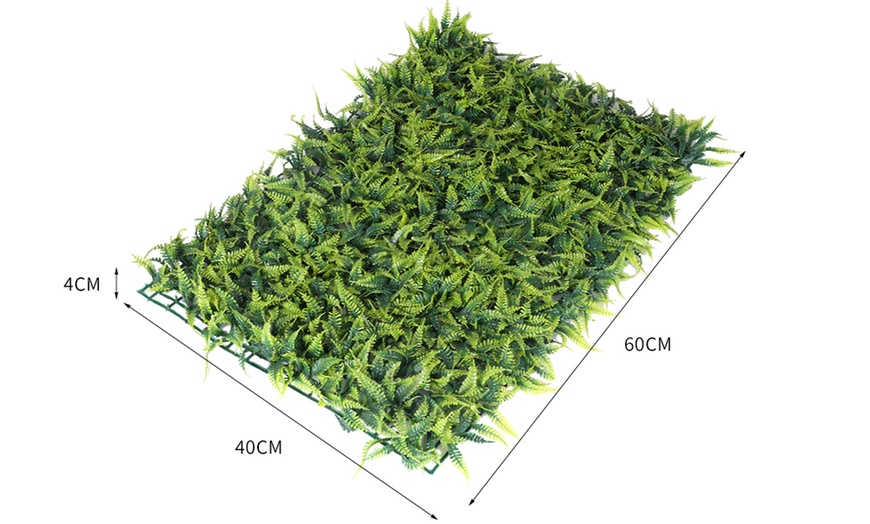 Image 16: Set of 10 Artificial Grass Vertical Garden Wall Mats