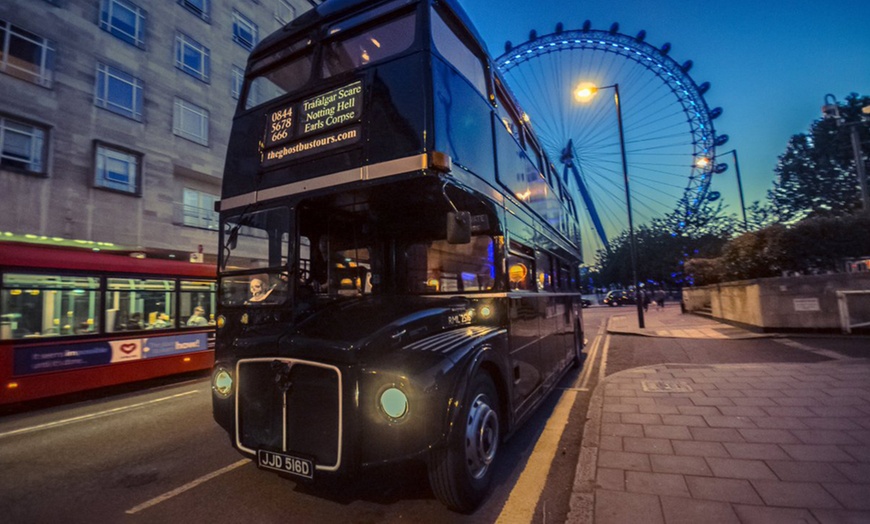 Image 4: London: 1-2 Nights with Choice of Attraction