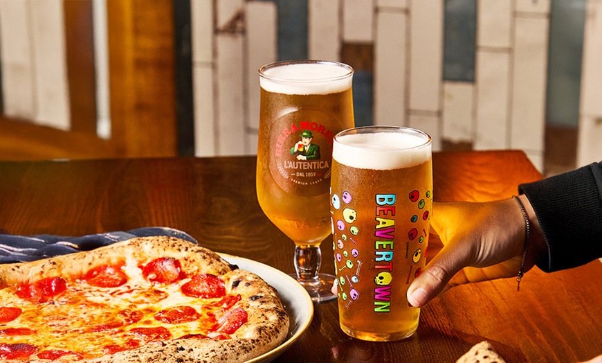 Image 5: Burgers, Pizzas, Wings, Mains and Sharers at Social Pub & Kitchen