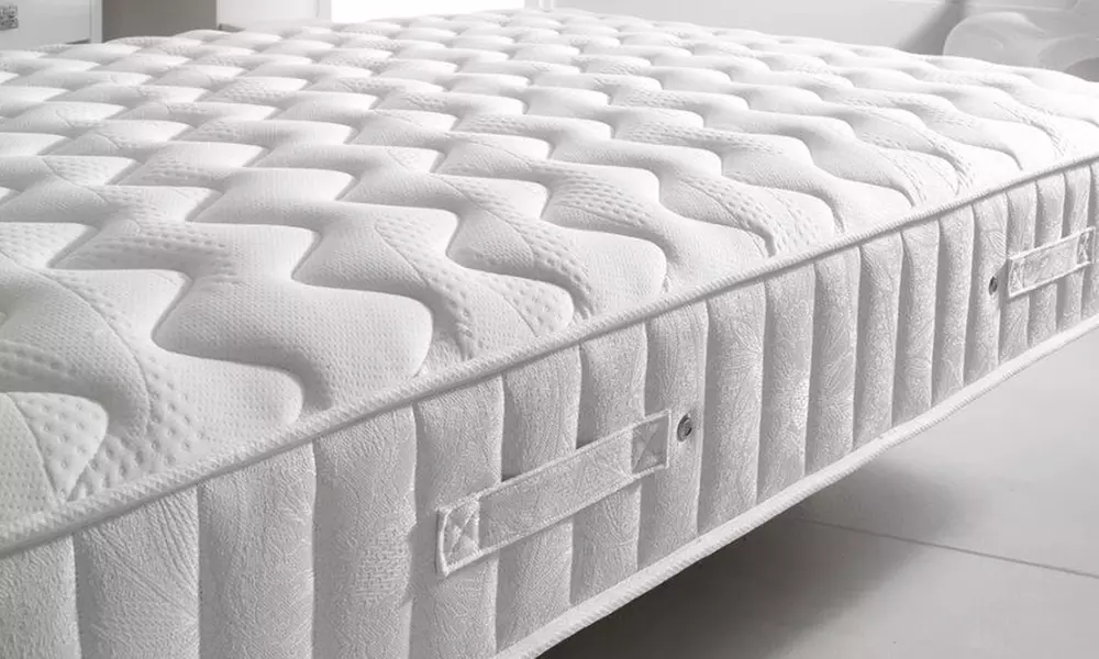 Imperial 3500 Memory Foam and Pocket Sprung Mattress from £219.95 With Free Delivery (Up to 63% Off) - Image 4