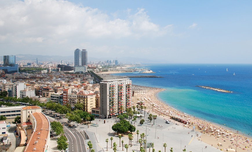 Image 5: ✈ Barcelona: Up to 4 Nights with Flights