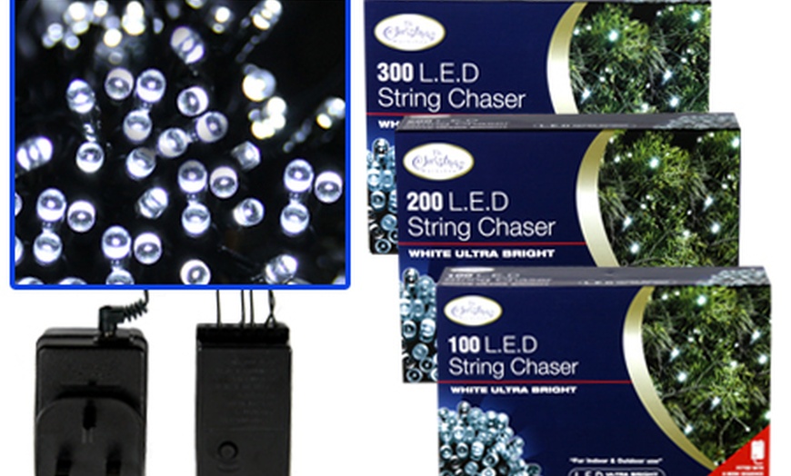 Image 3: String of 100 LED Chaser Lights